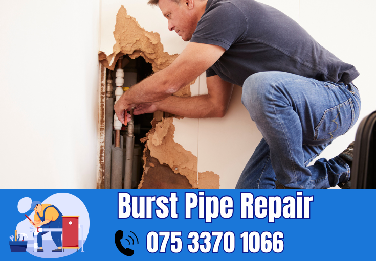 burst pipe repair Hempstead